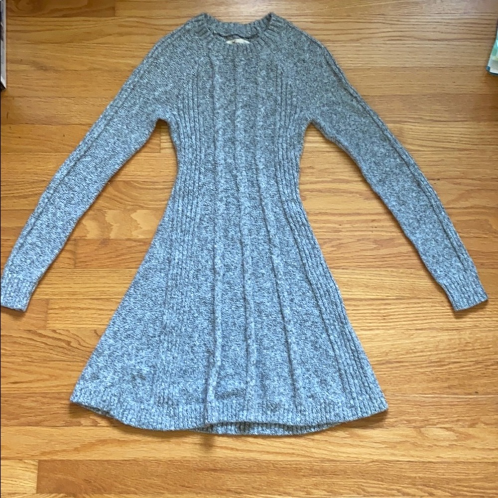 Hollister long sleeve knitted dress